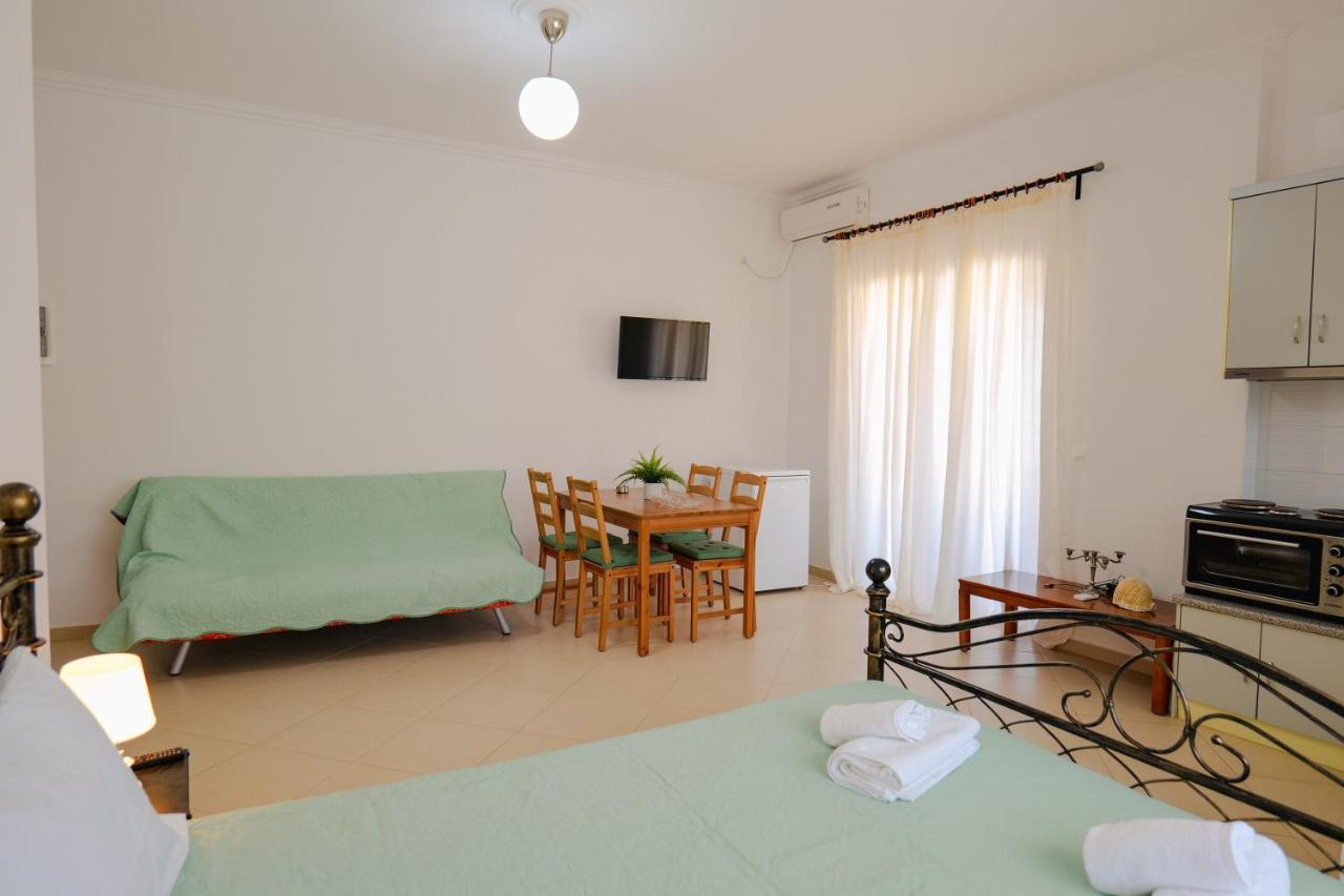 Malasi Apartments Ksamil Buitenkant foto