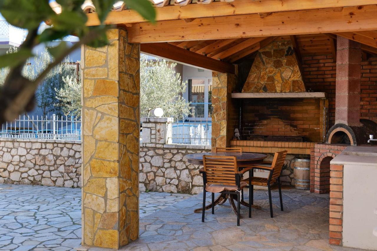 Malasi Apartments Ksamil Buitenkant foto